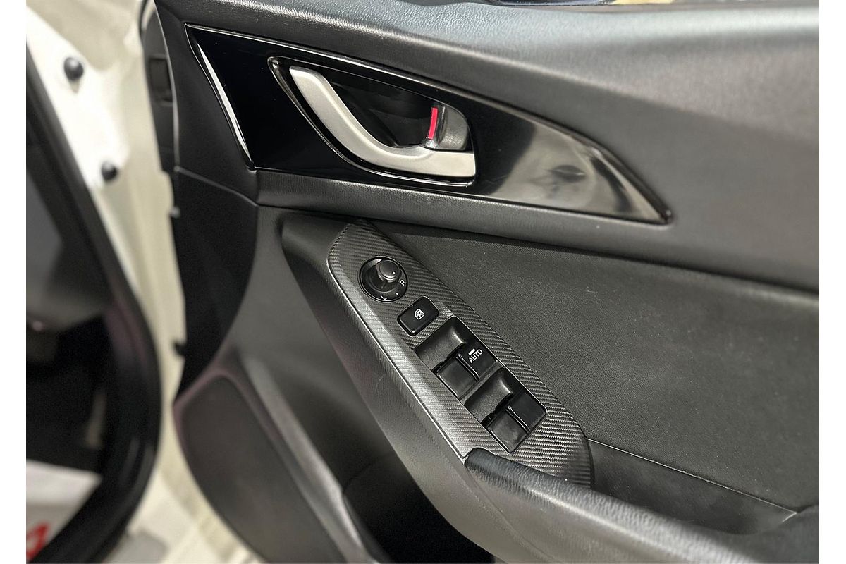 2015 Mazda 3 Maxx BM Series