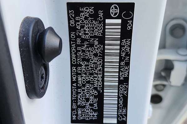 2024 Toyota Corolla LE