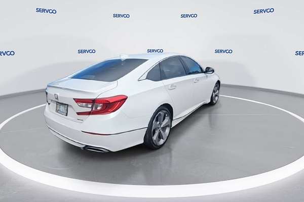 2018 Honda Accord Touring 1.5T