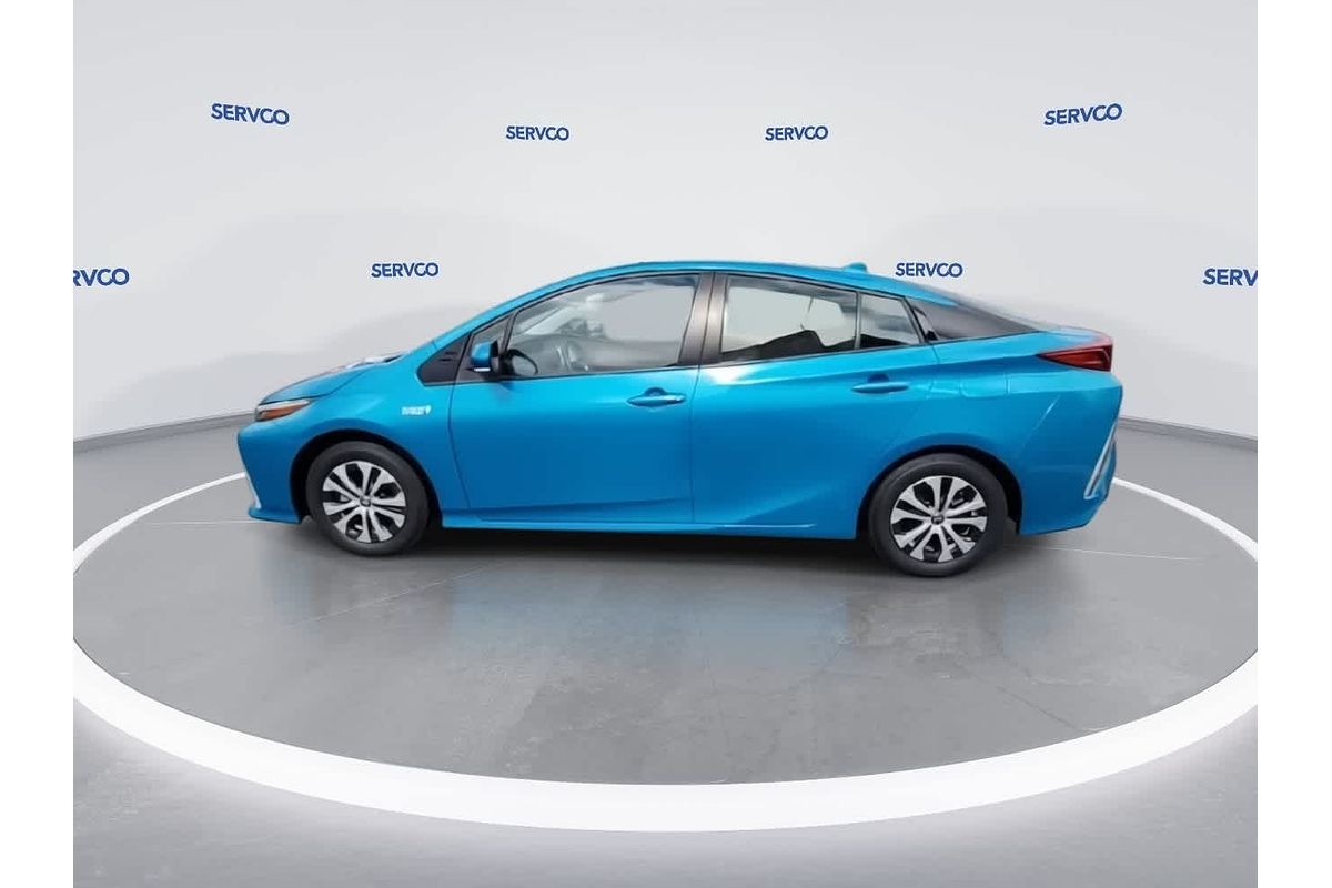 2021 Toyota Prius XLE