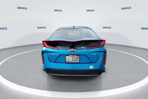2021 Toyota Prius XLE