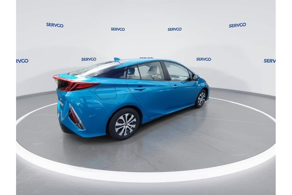 2021 Toyota Prius XLE