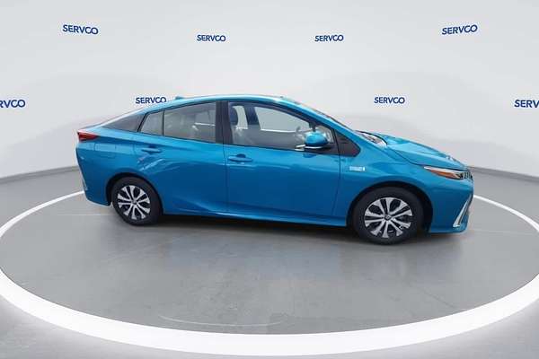 2021 Toyota Prius XLE