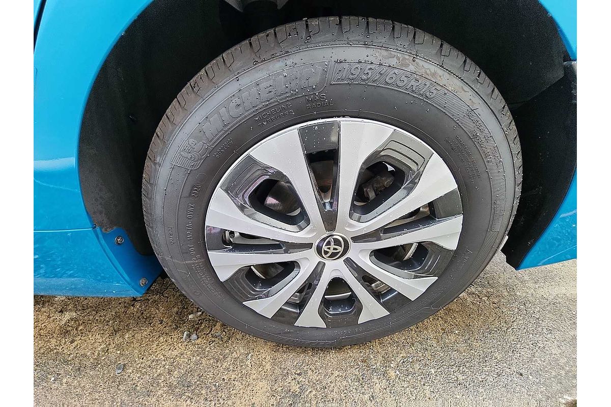 2021 Toyota Prius XLE