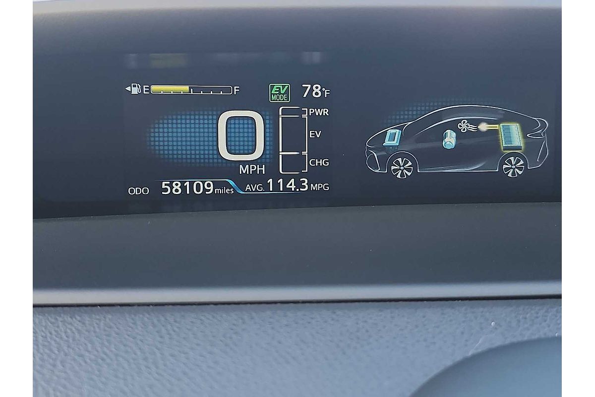 2021 Toyota Prius XLE