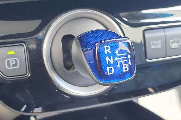 2021 Toyota Prius XLE