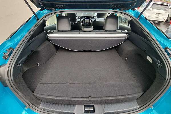 2021 Toyota Prius XLE