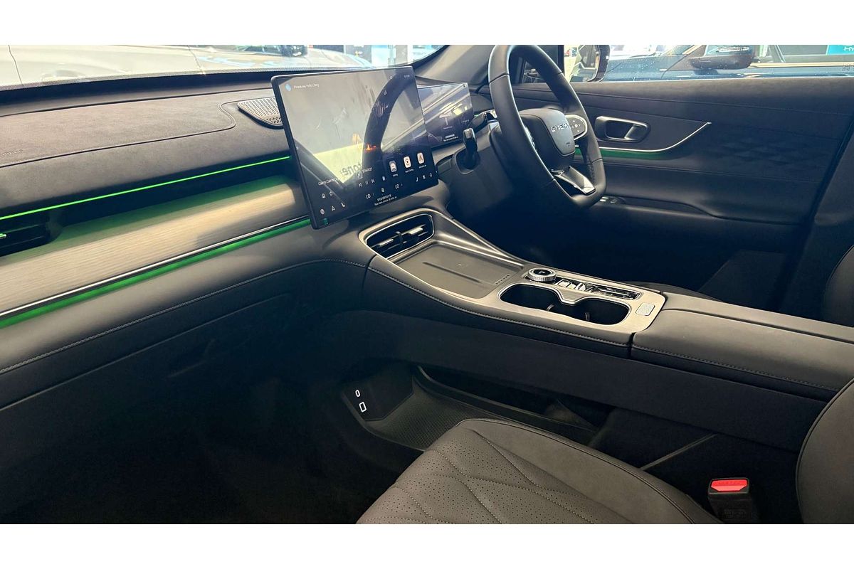 2025 Chery Tiggo 8 Super Hybrid Ultimate T31