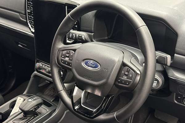 2025 Ford Everest Trend 2.0L