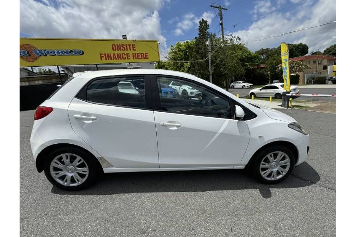2014 Mazda 2 Neo DJ Series