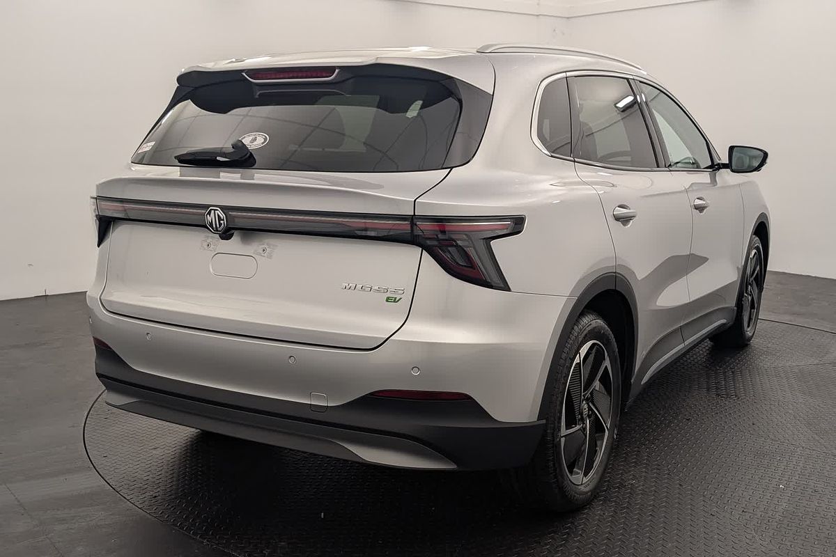 2025 MG MGS5 EV Essence 62 ZS3EM