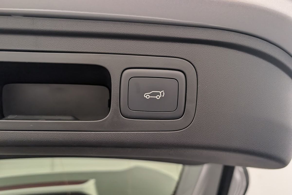 2025 MG MGS5 EV Essence 62 ZS3EM