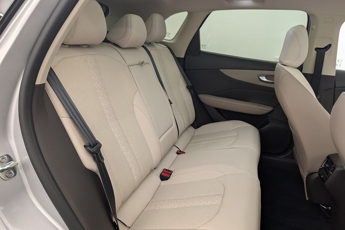 2025 MG MGS5 EV Essence 62 ZS3EM