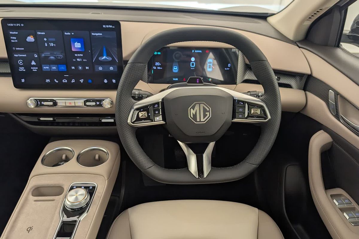 2025 MG MGS5 EV Essence 62 ZS3EM