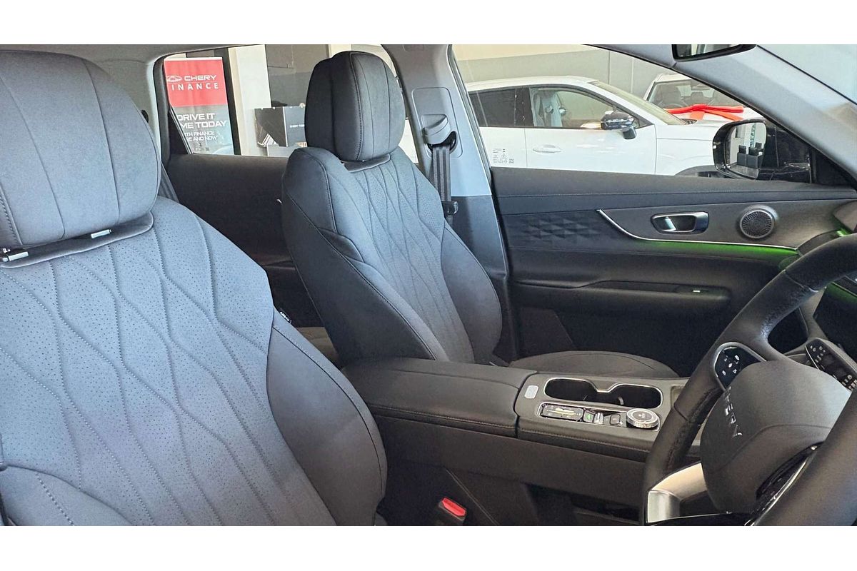 2025 Chery Tiggo 8 Super Hybrid Urban T31