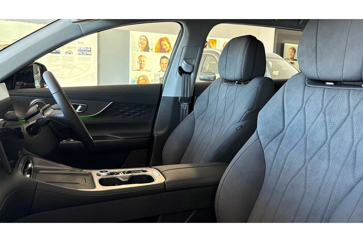 2025 Chery Tiggo 8 Super Hybrid Urban T31