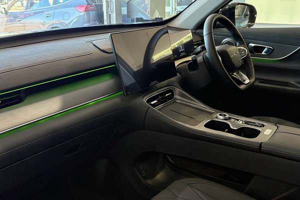 2025 Chery Tiggo 8 Super Hybrid Urban T31