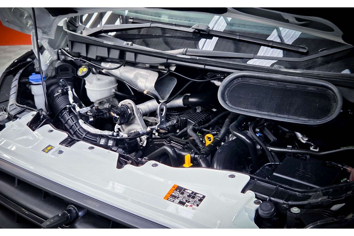 2018 Ford Transit 470E VO Rear Wheel Drive