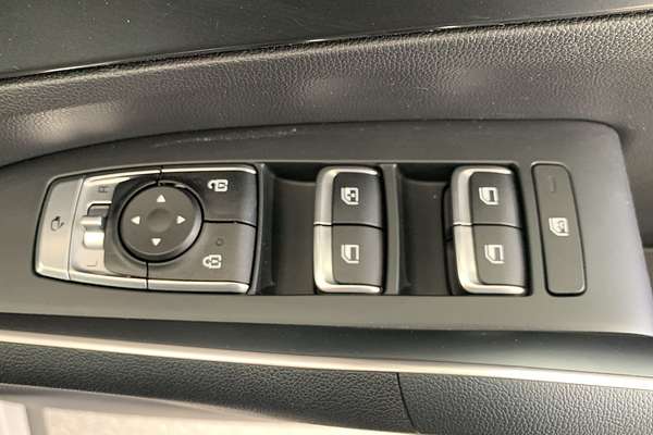 2022 Kia Sorento S MQ4