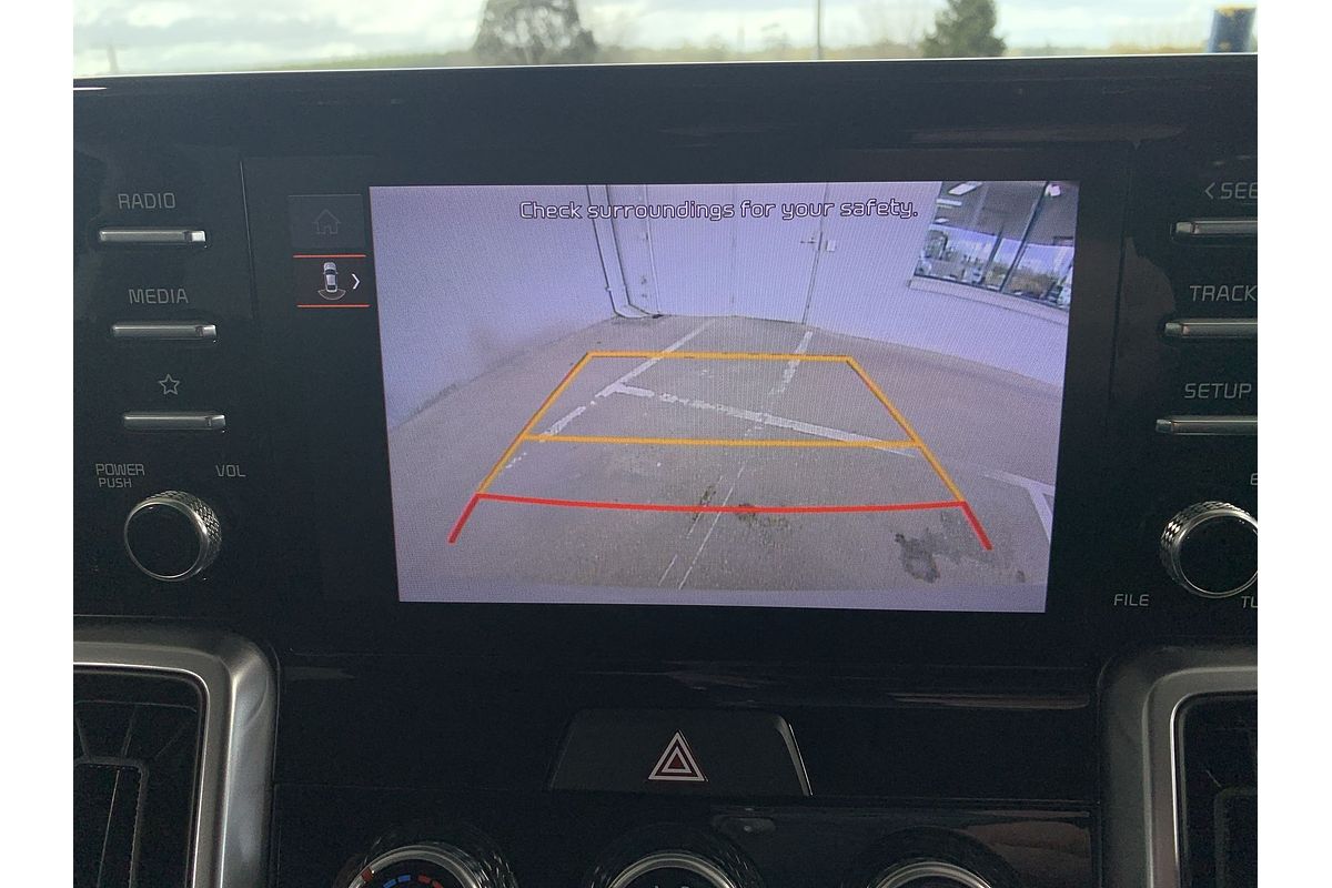 2022 Kia Sorento S MQ4