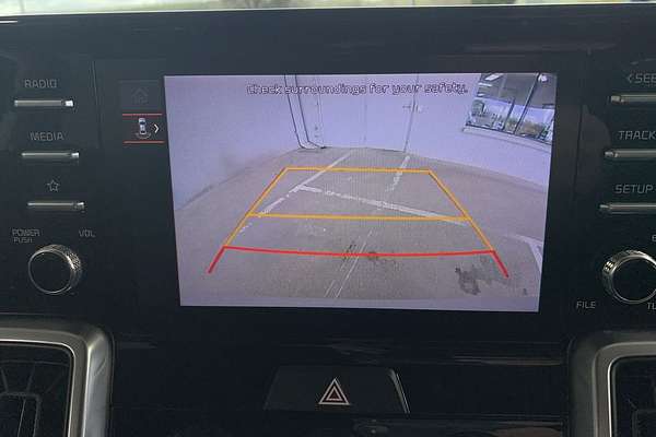 2022 Kia Sorento S MQ4