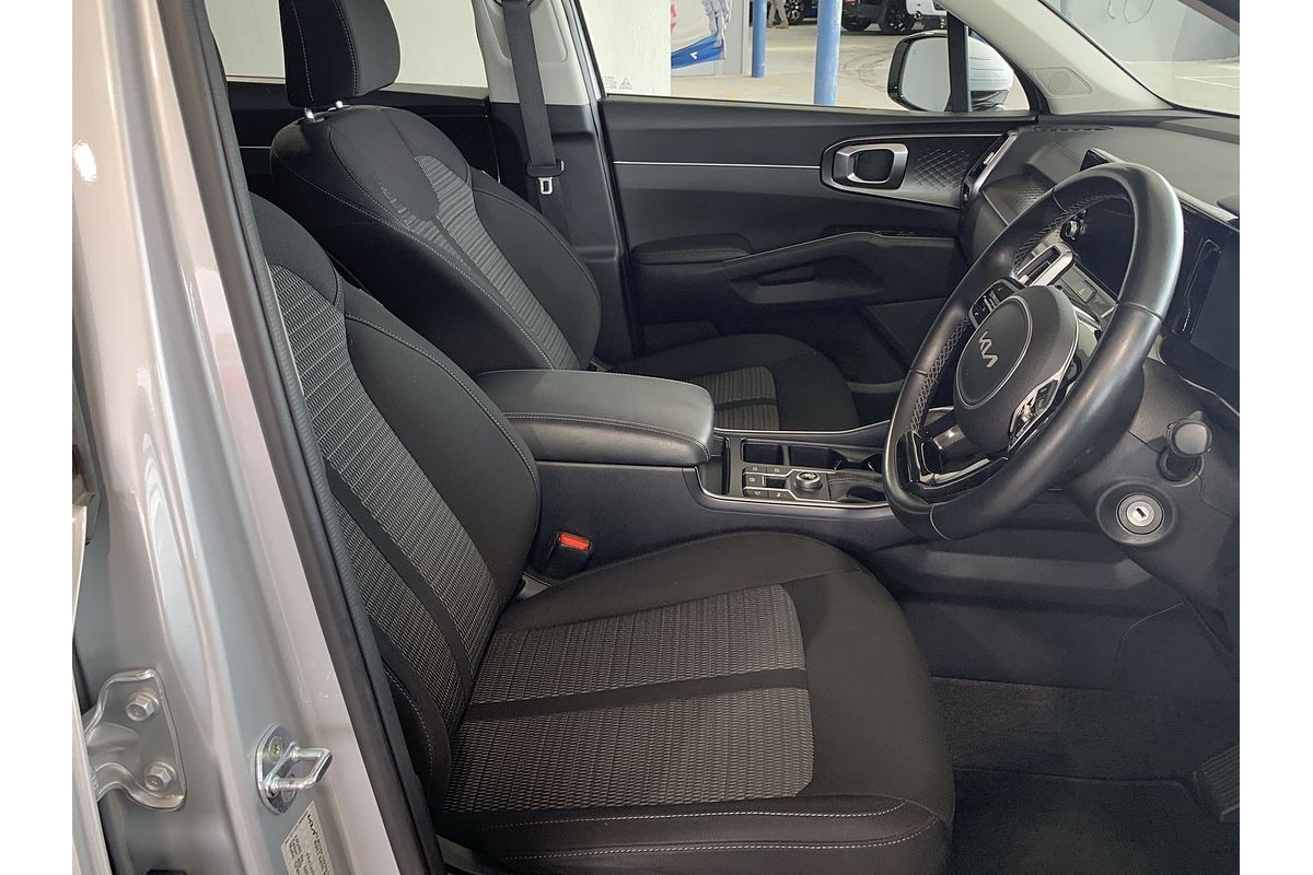 2022 Kia Sorento S MQ4