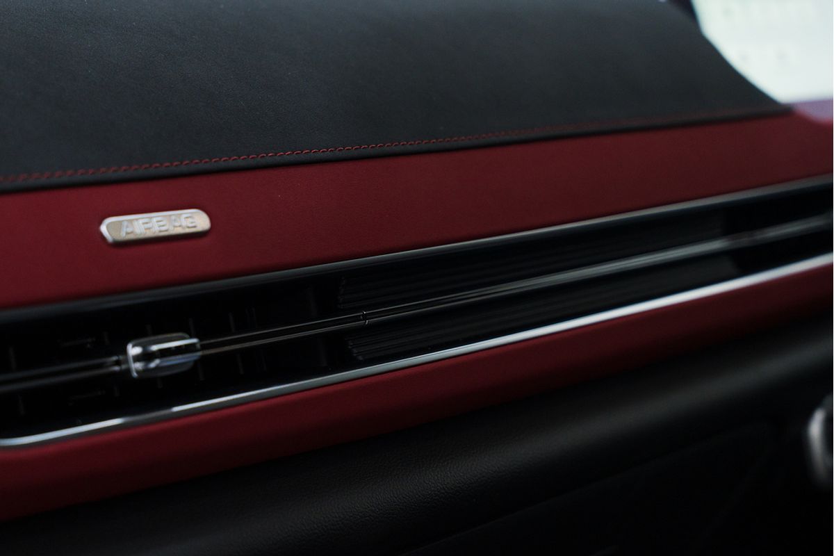 2025 GWM Ora GT ES11