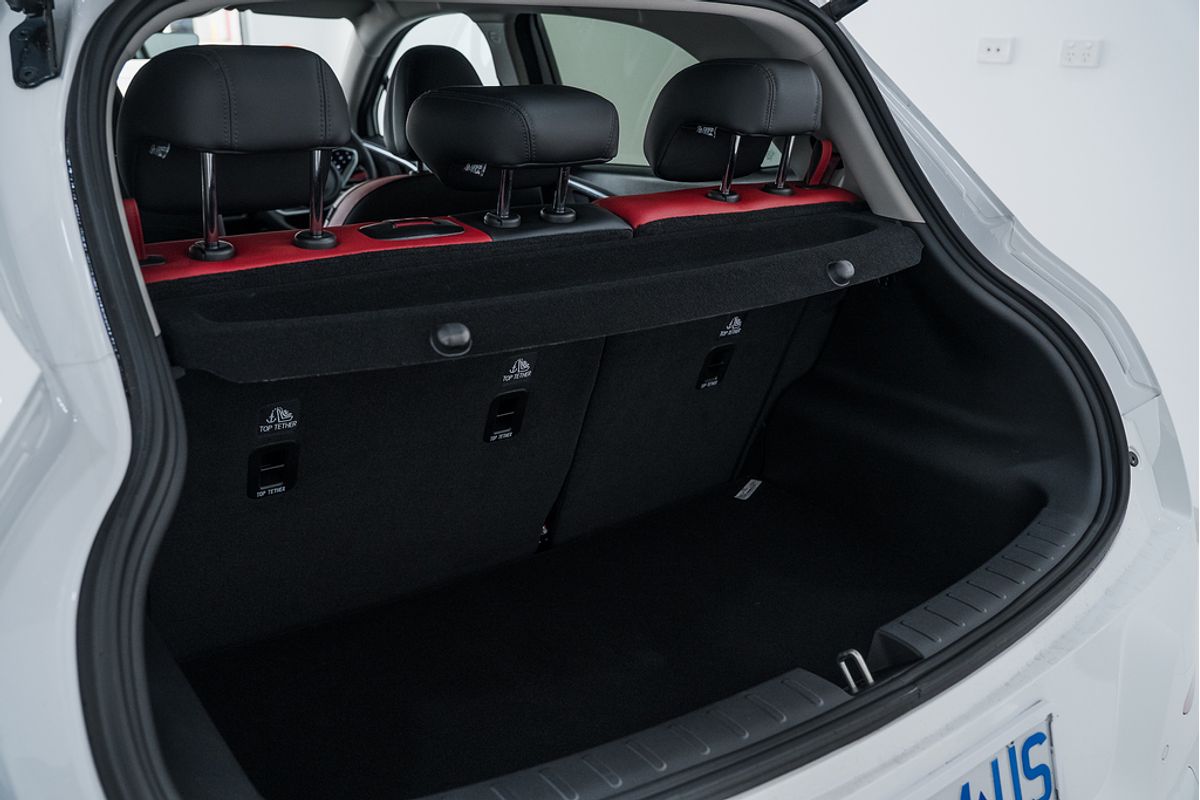 2025 GWM Ora GT ES11