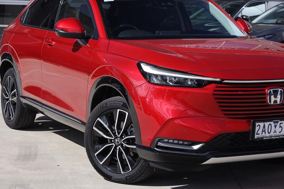 2023 Honda HR-V e:HEV L