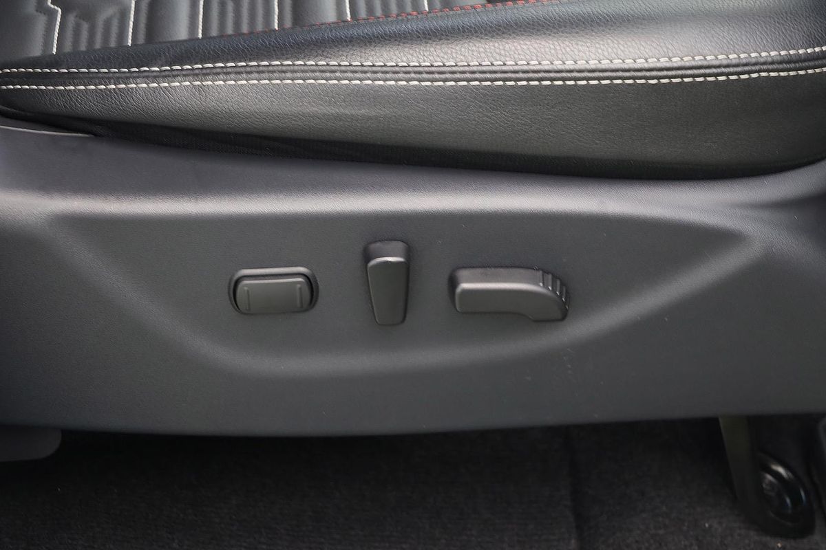 2024 Nissan Navara PRO-4X Warrior D23 4X4