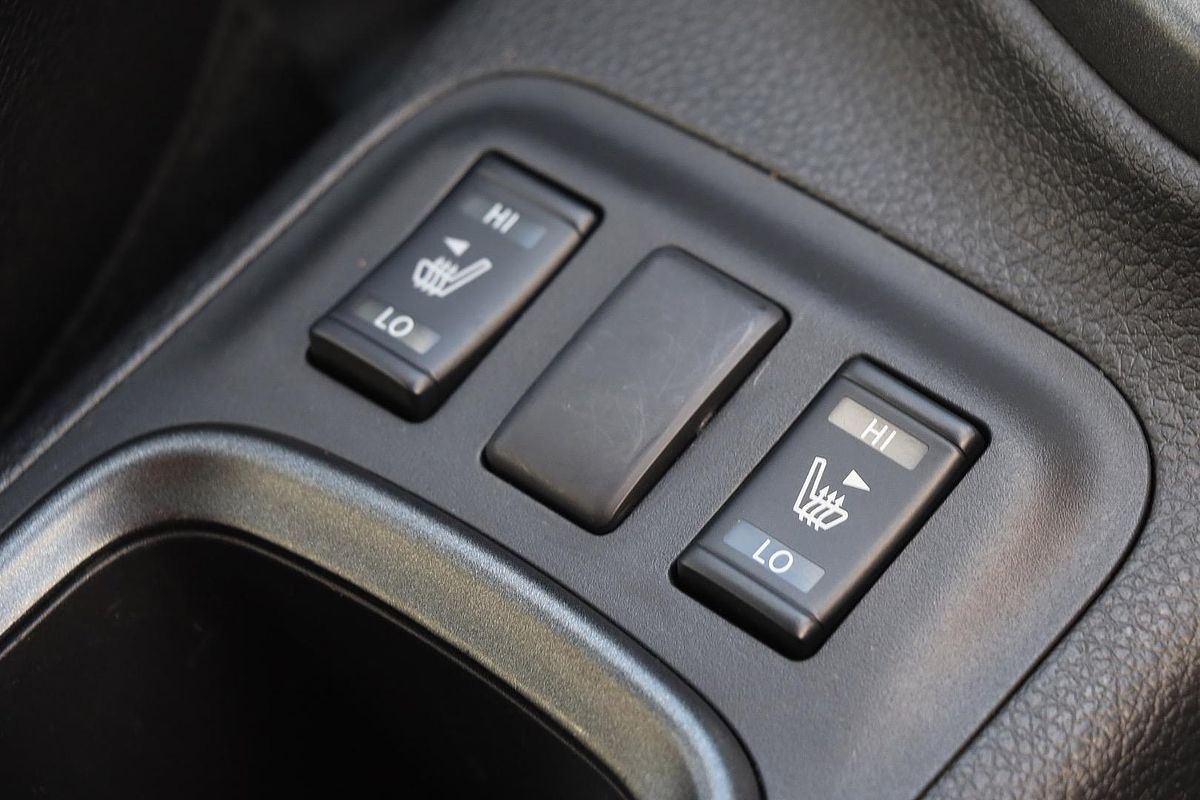 2024 Nissan Navara PRO-4X Warrior D23 4X4