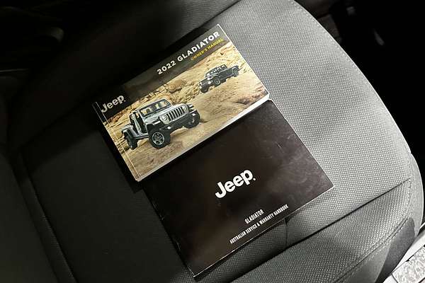 2022 Jeep Gladiator Night Eagle JT All Wheel Drive