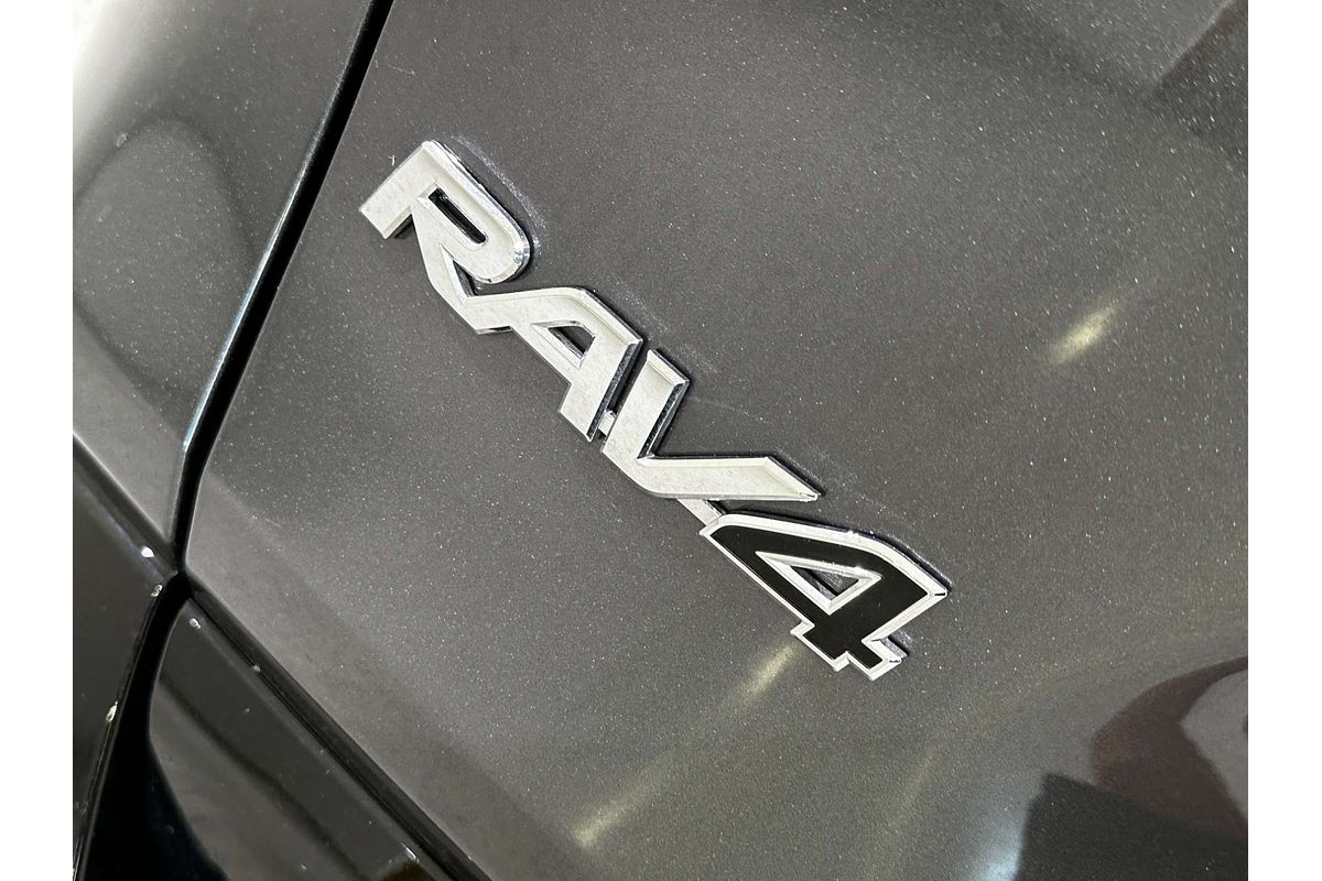 2024 Toyota RAV4 XSE AXAH52R