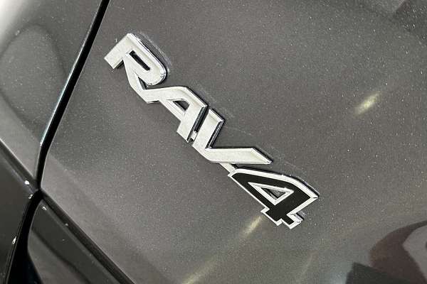 2024 Toyota RAV4 XSE AXAH52R