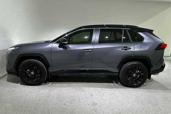 2024 Toyota RAV4 XSE AXAH52R