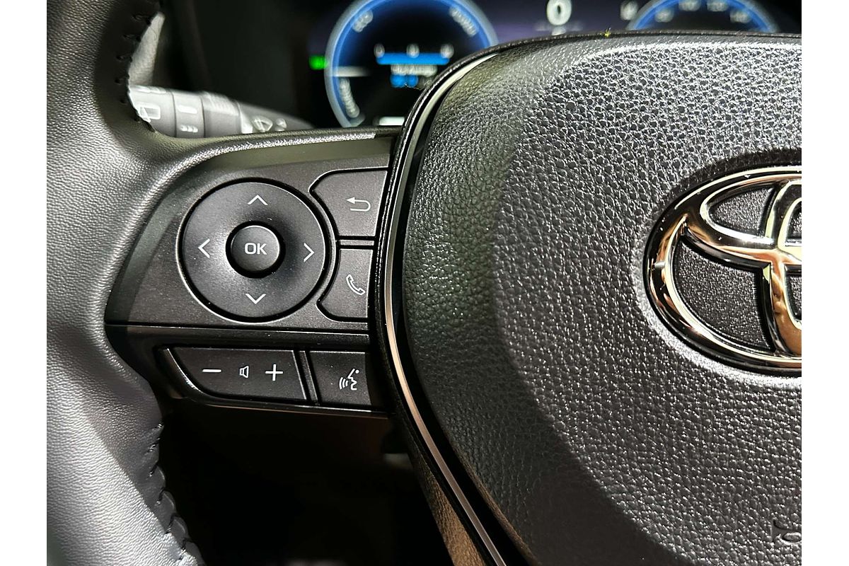 2024 Toyota RAV4 XSE AXAH52R