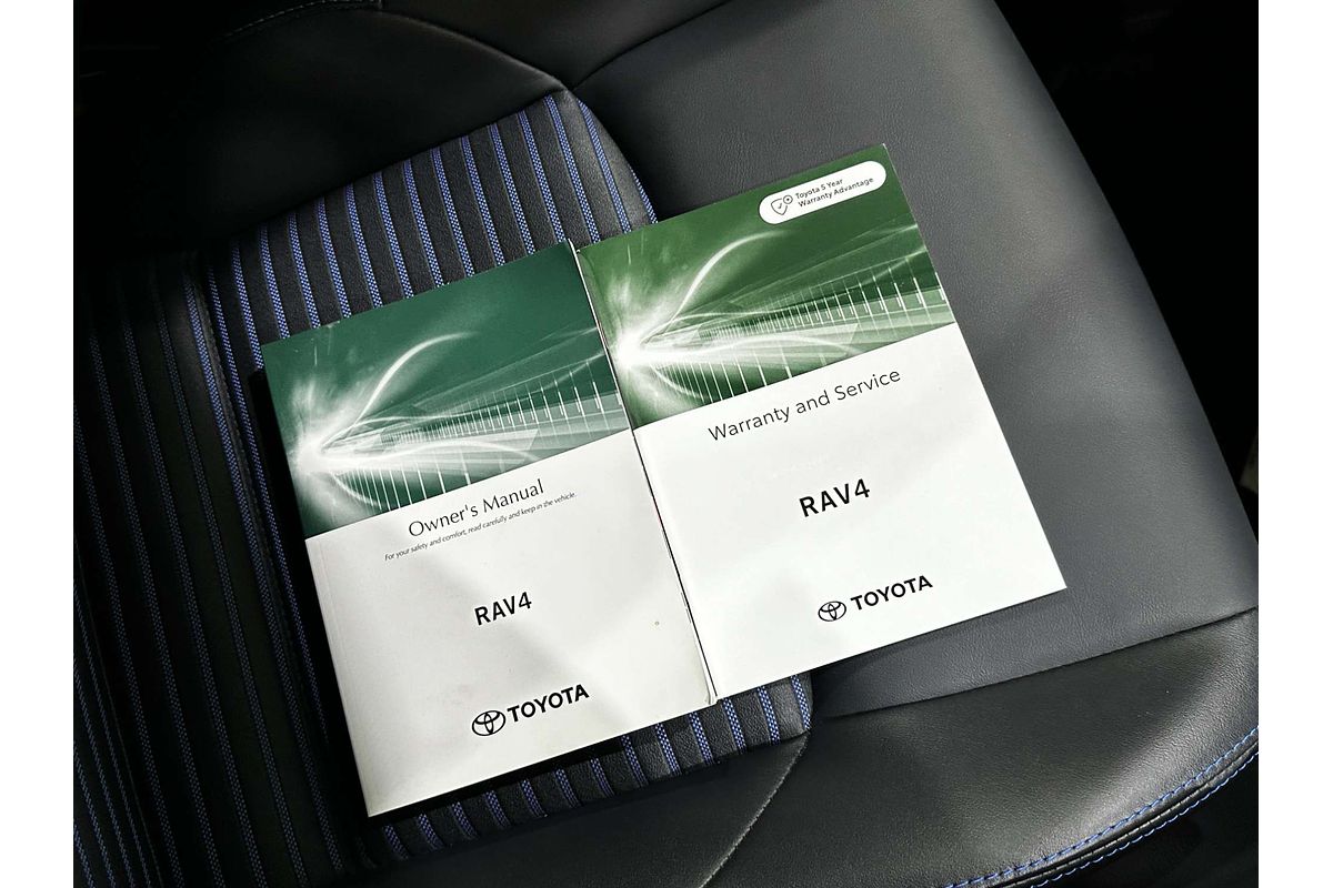 2024 Toyota RAV4 XSE AXAH52R