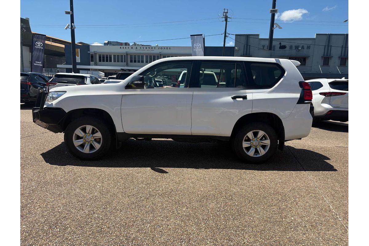 2022 Toyota Landcruiser Prado GX GDJ150R