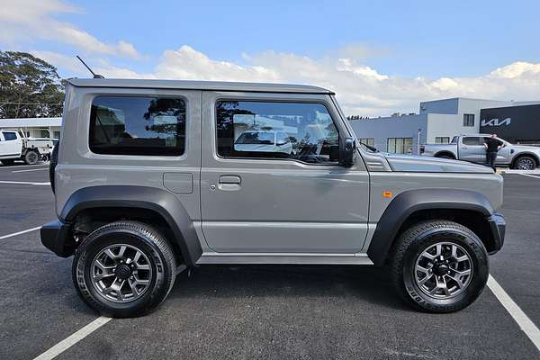 2022 Suzuki Jimny GJ