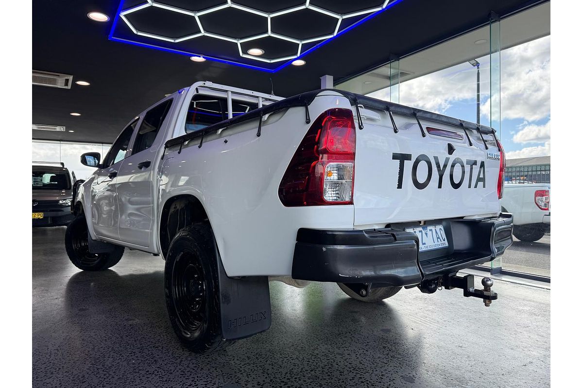 2016 Toyota Hilux Workmate GUN125R 4X4