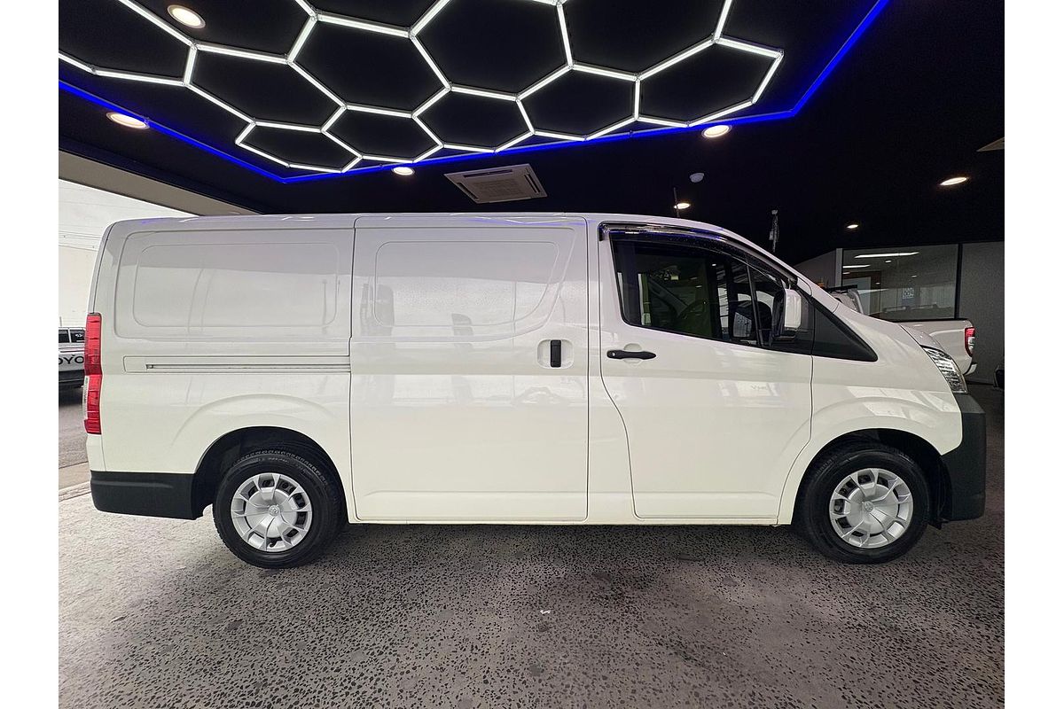 2020 Toyota Hiace GDH300R LWB
