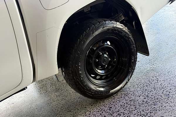 2016 Toyota Hilux Workmate GUN125R 4X4