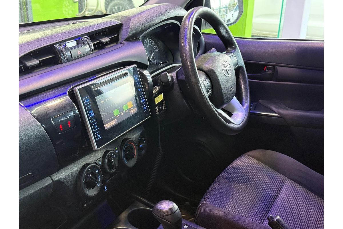 2016 Toyota Hilux Workmate GUN125R 4X4