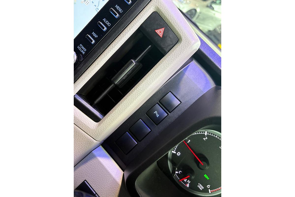 2020 Toyota Hiace GDH300R LWB