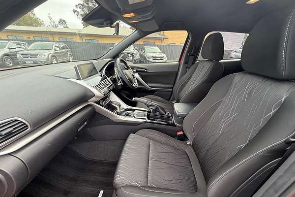 2020 Mitsubishi Eclipse Cross Black Edition YA