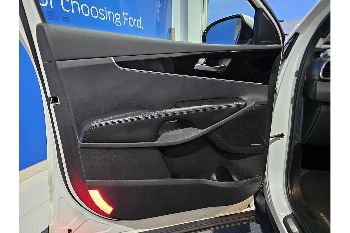 2018 Kia Sorento SLi UM