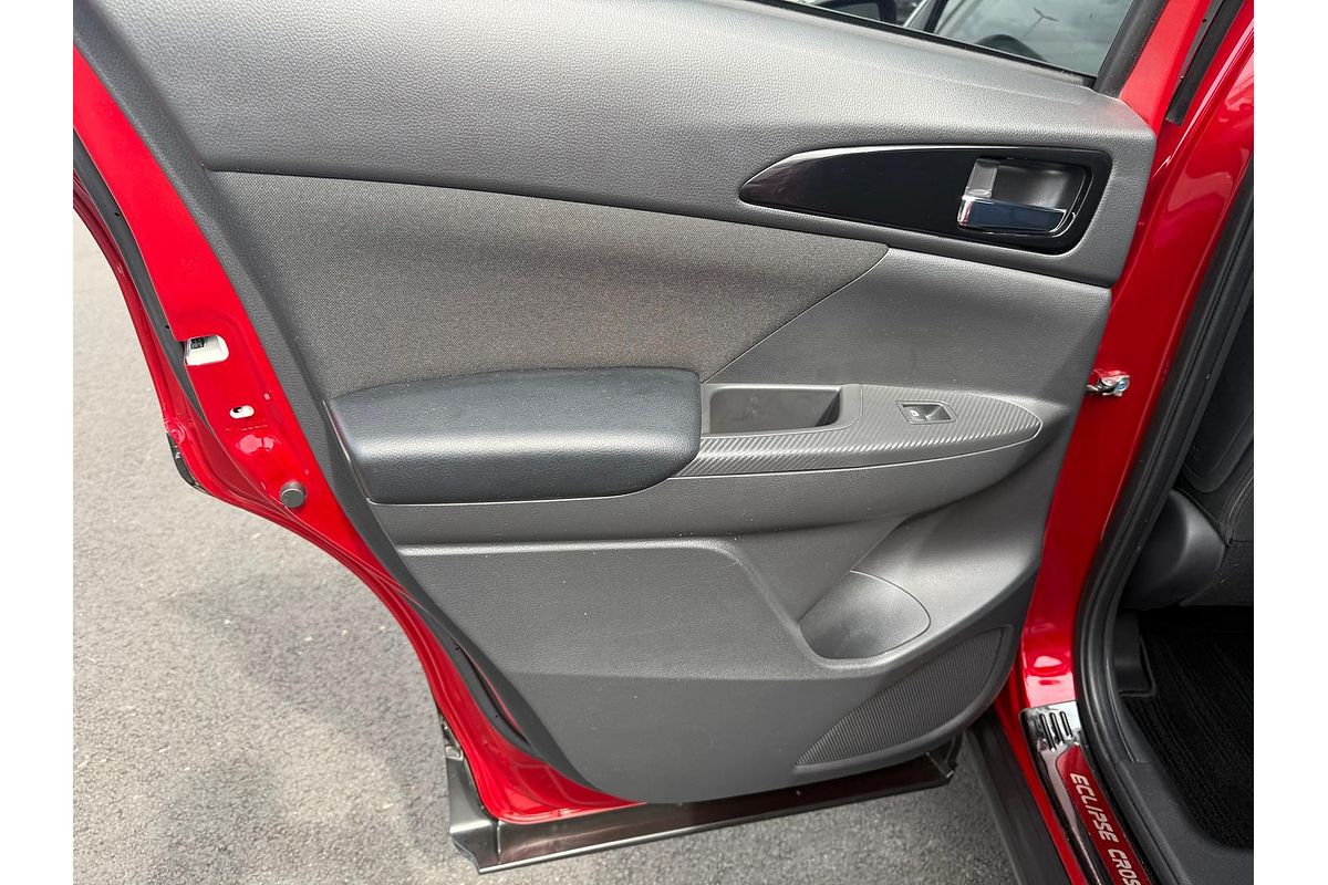 2020 Mitsubishi Eclipse Cross Black Edition YA