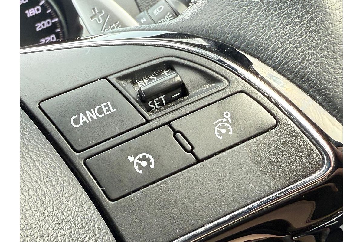 2020 Mitsubishi Eclipse Cross Black Edition YA