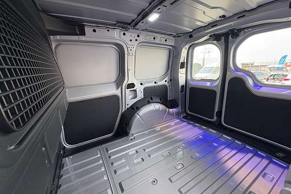 2021 Volkswagen Caddy TDI320 5 SWB