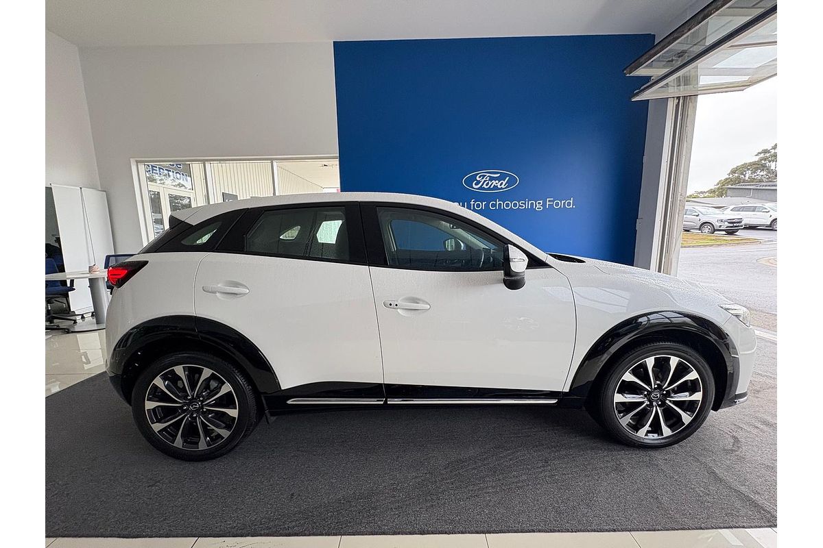2023 Mazda CX-3 Akari DK